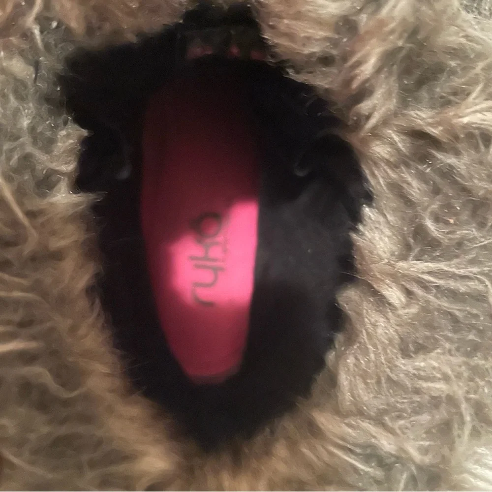 Ryka Women’s Boots Winter Size 5 M Faux Fur Leather and Man Made Material